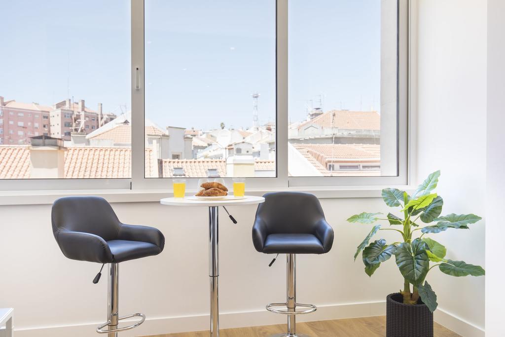 Lovelystay - Light & Comfy Flat Lisbon Exterior photo
